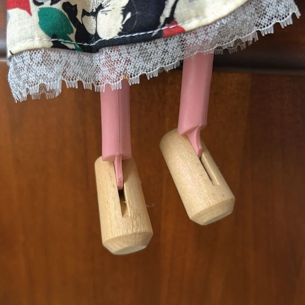 Vintage Pelham Puppet Marionette Toy - Mitzi - Picture 6 of 16